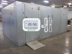 Real-time temperature alarm for walk-in refrigerators