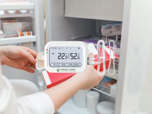 Real-time Temperature Data Loggers for Hospital Pharmacy Monitoring